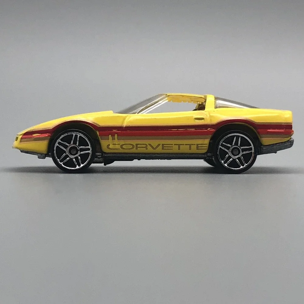 Hot Wheels 1980‎ '80 Chevrolet Chevy Corvette Car Yellow Diecast 1/64 Scale